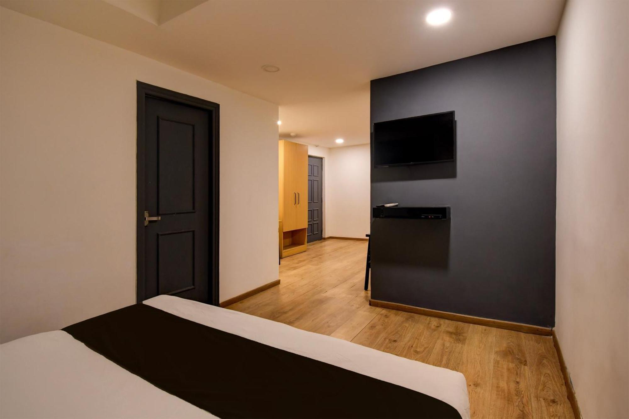 Super Townhouse City Centre 2 Downtown - Managed By Company Καλκούτα Εξωτερικό φωτογραφία